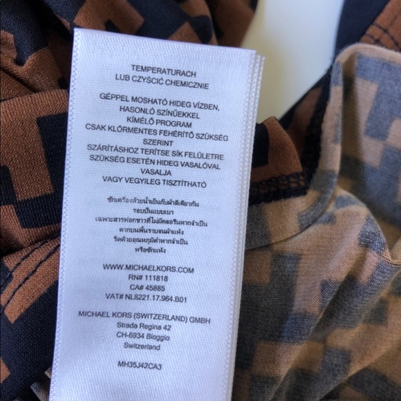 MICHAEL KORS Cover Up - Picture 7 of 7